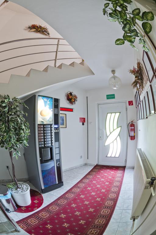 Hotel Penzion Rozalia Košice Exterior foto